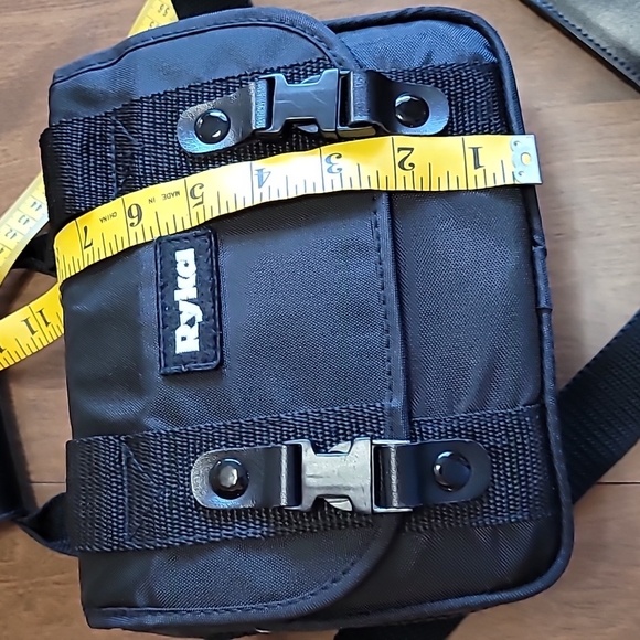 RYCA Camera case padded Bag, Utility Storage. - Picture 4 of 10